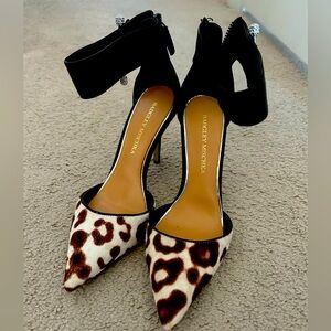 Badgley Mischka leopard print heels